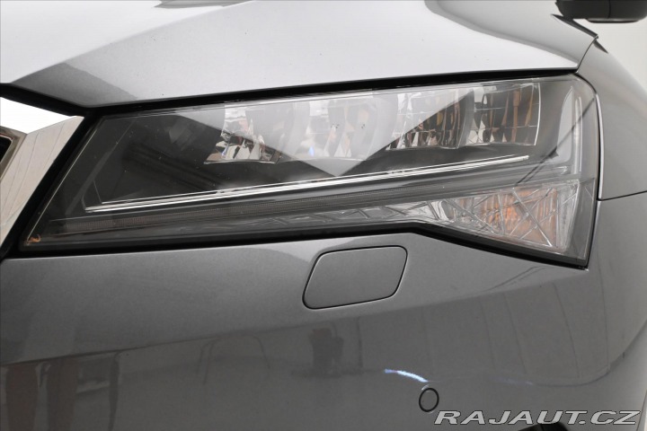 Škoda Superb 2,0 TDI 110 kW DSG Style 2022
