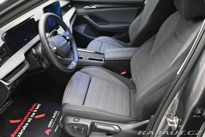 Škoda Superb 1,5 TSI 110kW DSG Selecti 2025