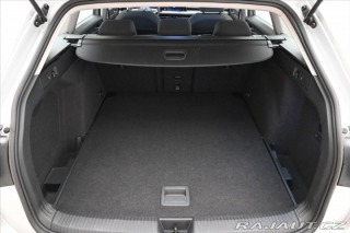 Volkswagen Golf 2,0 TDI 110 kW DSG Style 2022