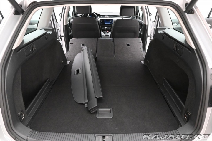 Volkswagen Passat 2,0 TDI 110 kW DSG Busine 2020