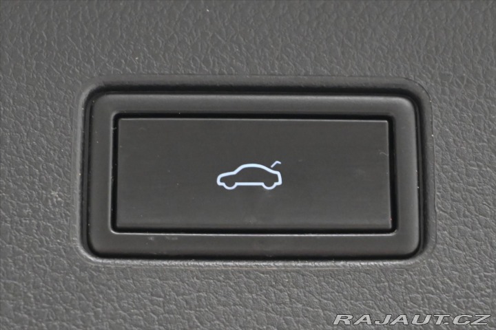 Volkswagen Passat 2,0 TDI 110kW DSG Busines 2020
