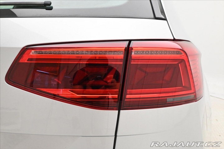 Volkswagen Passat 2,0 TDI 110kW DSG Busines 2020