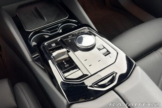 BMW 5 řady 5 Touring | 530e xDr 2025