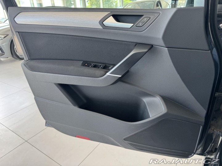 Volkswagen Touran 2,0TDI DSG*110kW*REZERVAC 2017