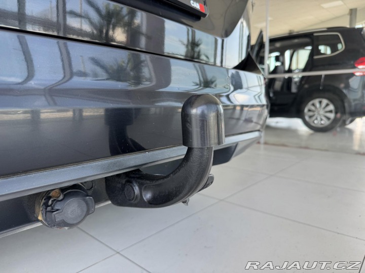 Volkswagen Touran 2,0TDI DSG*110kW*REZERVAC 2017