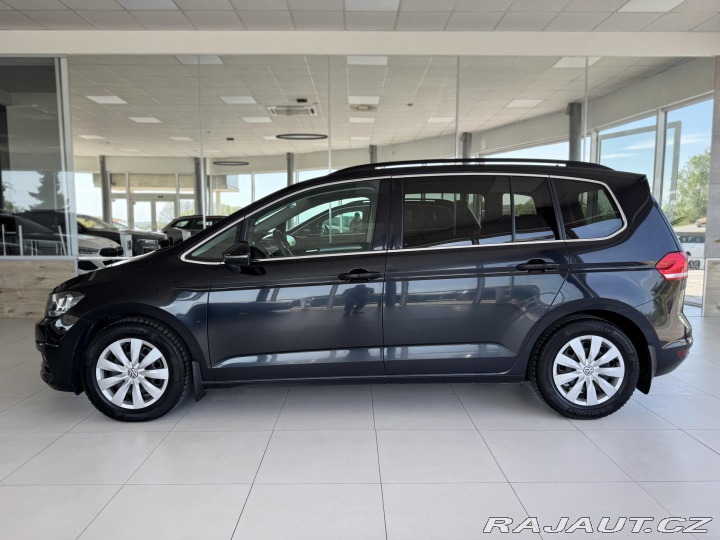 Volkswagen Touran 2,0TDI DSG*110kW*REZERVAC 2017