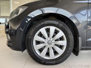 Volkswagen Touran 2,0TDI DSG*110kW*Tažné*7M 2017