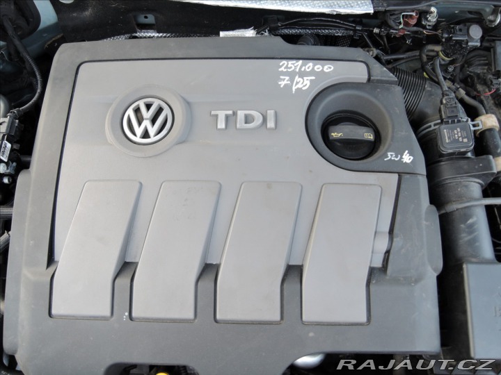 Volkswagen Passat 1,6 TDi 2013