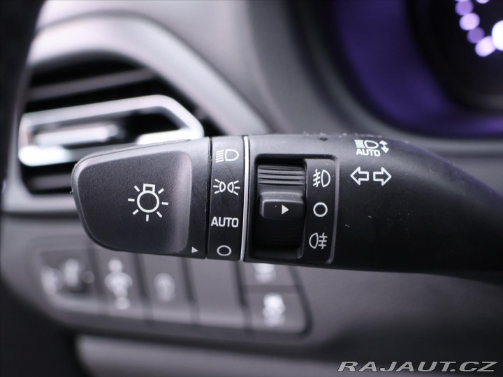 Hyundai i30 1,0 T-GDI 88kW DCT Smart 2024