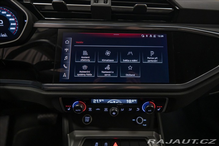 Audi Q3 1,5 35 TFSI S-LINE NAVI V 2022