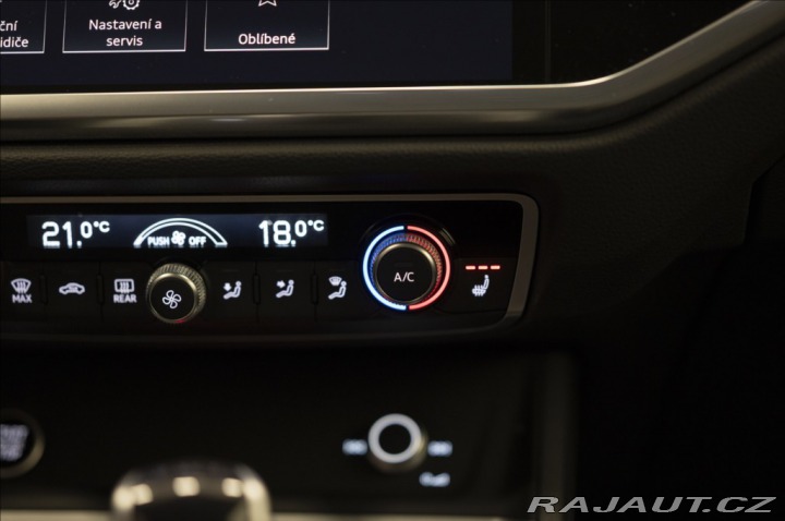 Audi Q3 1,5 35 TFSI S-LINE NAVI V 2022