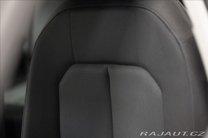 Audi Q3 1,5 35 TFSI S-LINE NAVI V 2022