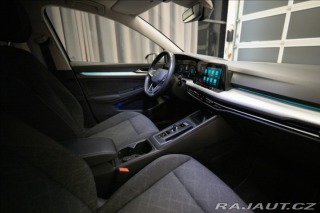 Volkswagen Golf 1,5 eTSI DSG KAMERA VÝHŘE 2023
