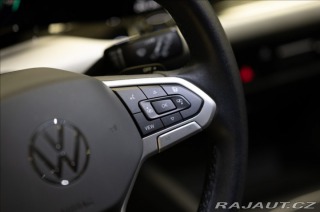 Volkswagen Golf 1,5 eTSI DSG KAMERA VÝHŘE 2023