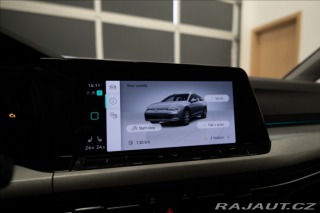 Volkswagen Golf 1,5 eTSI DSG KAMERA VÝHŘE 2023