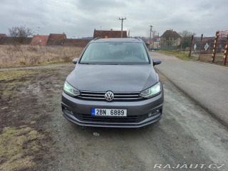 Volkswagen Touran 2,0   TDI Panorama 1800