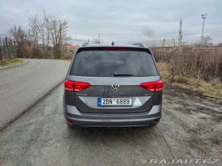 Volkswagen Touran 2,0   TDI Panorama 1800