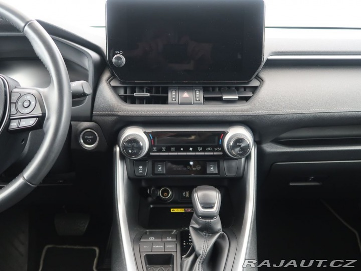 Toyota RAV4 2.5Hybrid,CZ,1Maj,Comfort 2023
