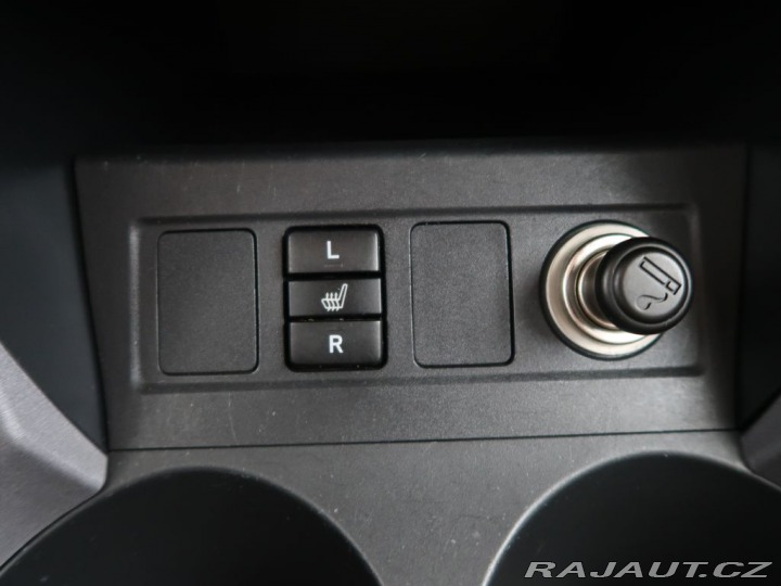 Toyota RAV4 2.2D-CAT,130kW,4x4,CZ,Taž 2007