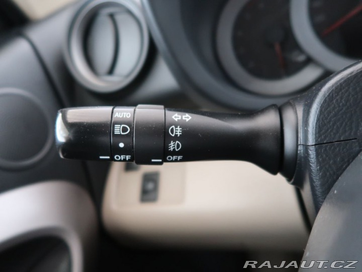 Toyota RAV4 2.2D-CAT,130kW,4x4,CZ,Taž 2007