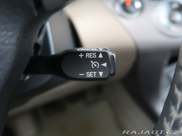 Toyota RAV4 2.2D-CAT,130kW,4x4,CZ,Taž 2007