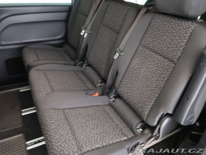 Mercedes-Benz Vito 2.0CDI,1Maj,FamilyTourerL 2021