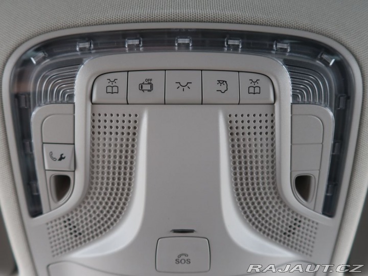 Mercedes-Benz Vito 2.0CDI,1Maj,FamilyTourerL 2021