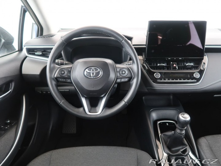 Toyota Corolla 1.5VVT-i,CZ,1Maj,Comfort 2024