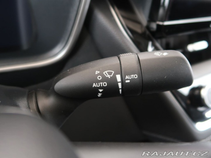 Toyota Corolla 1.5VVT-i,CZ,1Maj,Comfort 2024