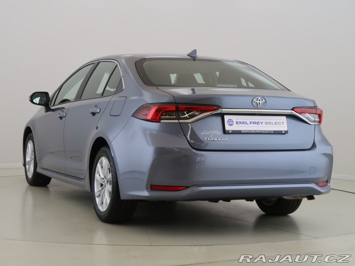 Toyota Corolla 1.5VVT-i,CZ,1Maj,Comfort 2024