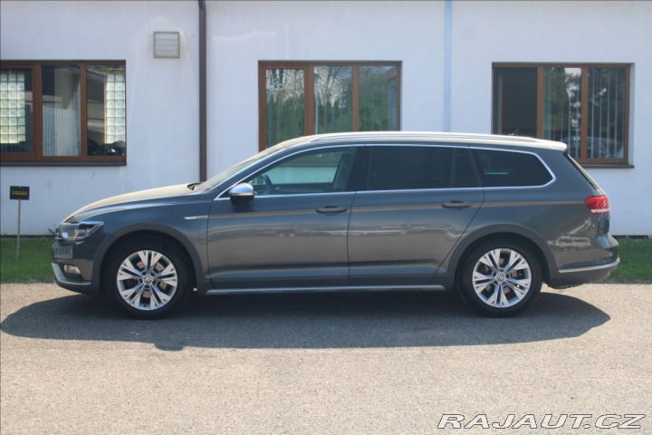 Volkswagen Passat 2,0 TSi Alltrack Highline 1800