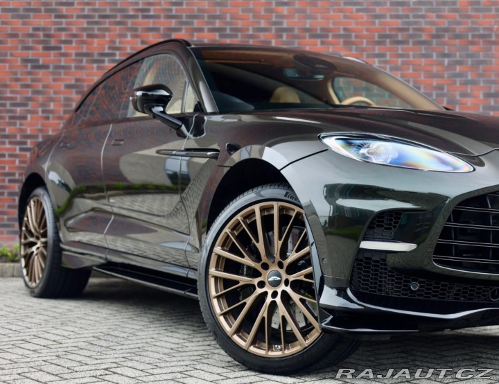 Aston Martin DBX 707, 4.0 V8 707PS | Mino 2025