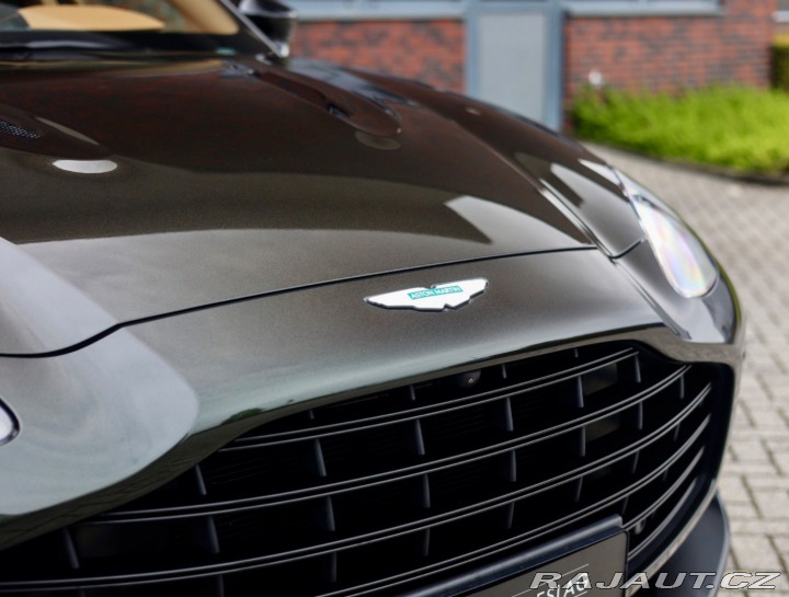 Aston Martin DBX 707, 4.0 V8 707PS | Mino 2025