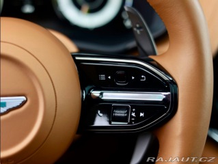 Aston Martin DBX 707, 4.0 V8 707PS | Mino 2025