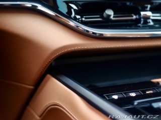 Aston Martin DBX 707, 4.0 V8 707PS | Mino 2025