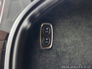 Aston Martin DBX 707, 4.0 V8 707PS | Mino 2025