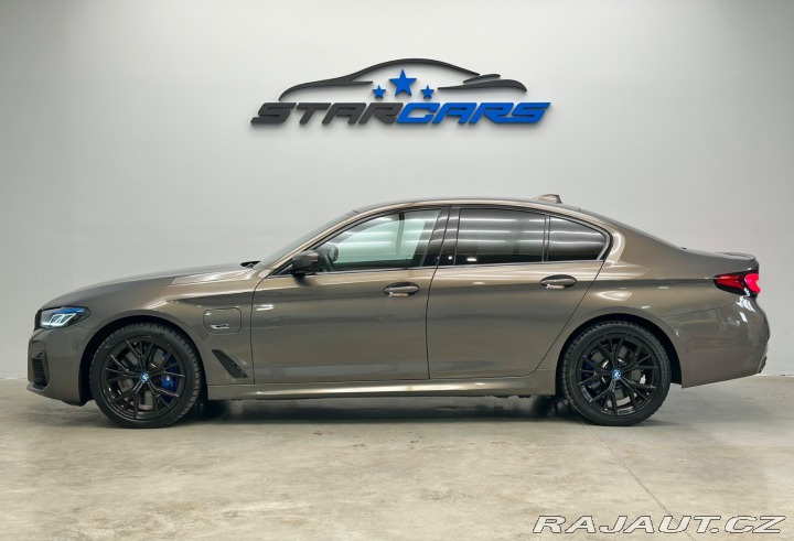 BMW 5 545e xDrive M Sport / La 2021