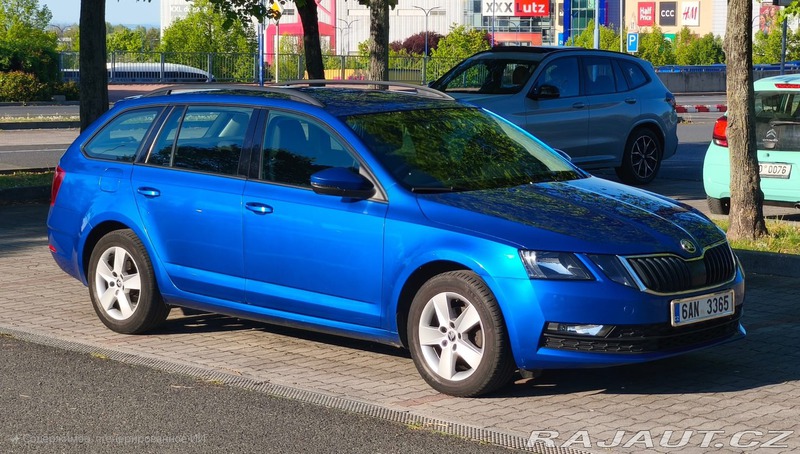Škoda Octavia 1,6 TDI 85kW Ambition CZ