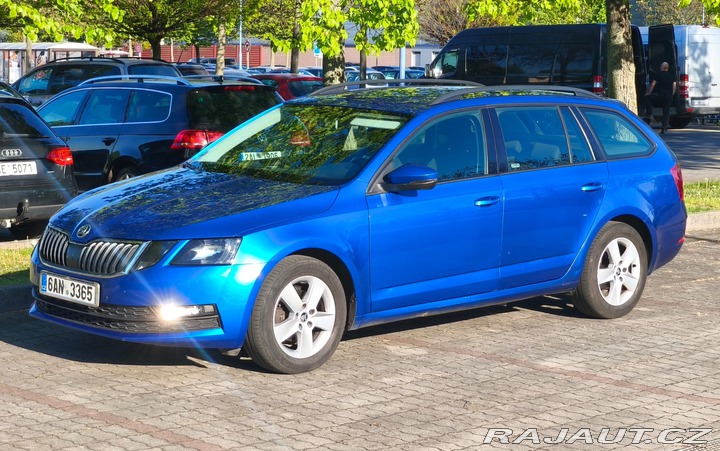 Škoda Octavia 1,6 TDI 85kW Ambition CZ 2017