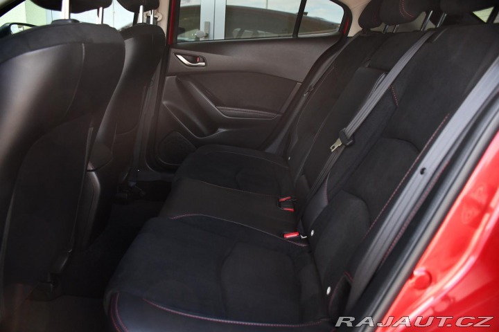 Mazda 3 2.0SKYACTIV-G TAKUMI ZADA 2016