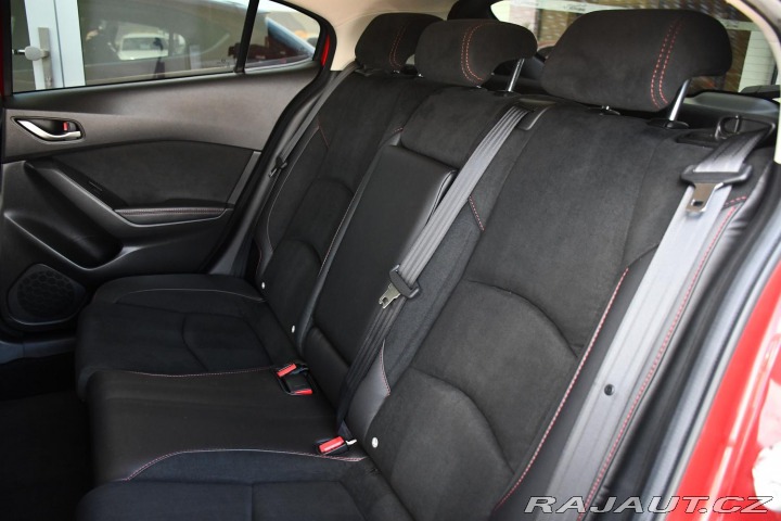 Mazda 3 2.0SKYACTIV-G TAKUMI ZADA 2016