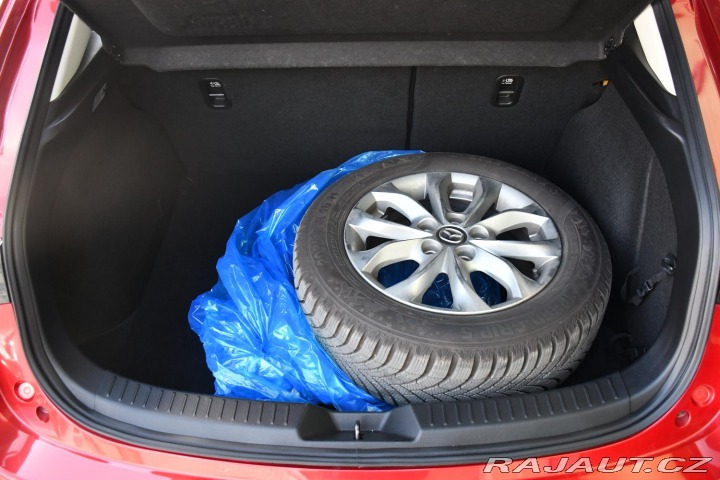 Mazda 3 2.0SKYACTIV-G TAKUMI ZADA 2016