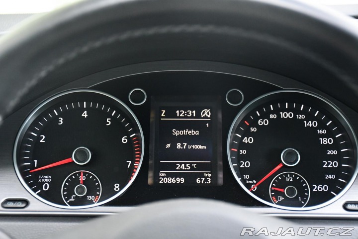 Volkswagen Passat 1.4TSi NAVI VÝHŘEV PDC 2014