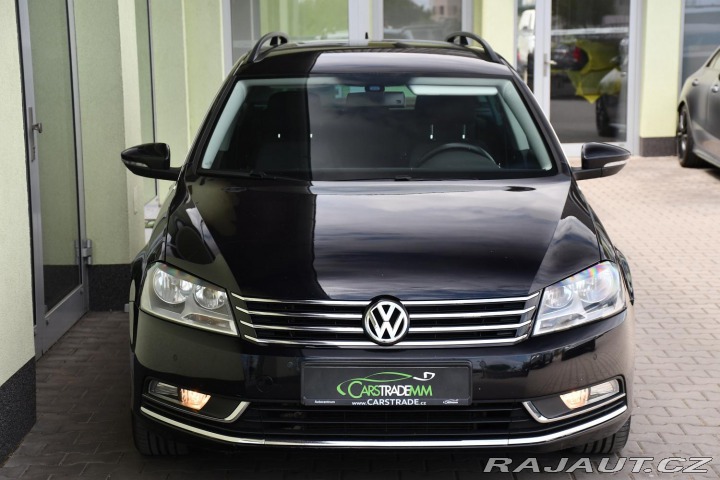 Volkswagen Passat 1.4TSi NAVI VÝHŘEV PDC 2014