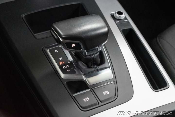 Audi Q5 2.0TDI REZERVACE 2022
