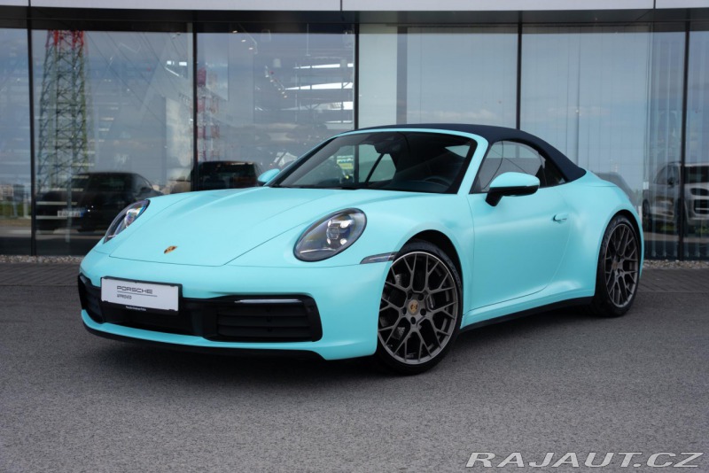 Porsche 911 Carrera 4