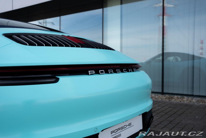 Porsche 911 Carrera 4 2020