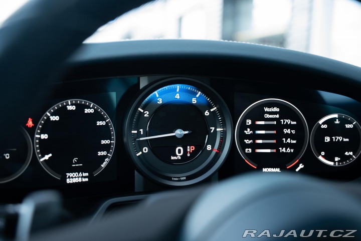 Porsche 911 Carrera 4 2020