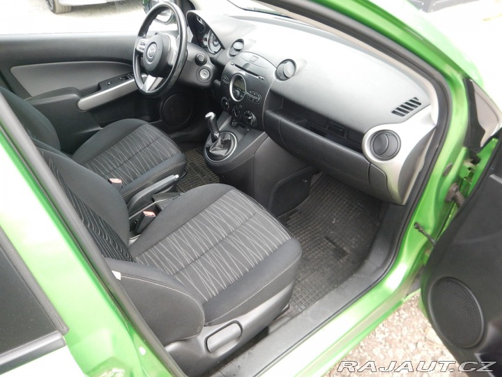 Mazda 2 1.4i, 63 kW, KLIMA 2009