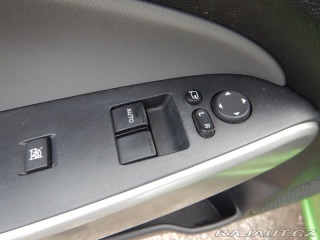 Mazda 2 1.4i, 63 kW, KLIMA 2009